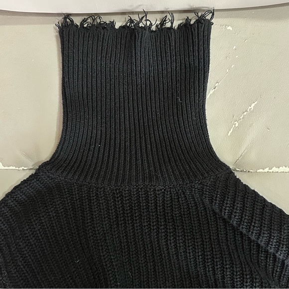 Forever 21 f21 Cropped Ribbed Turtleneck Sweater - Picture 5 of 6